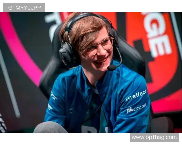 深度解析IG战队在和平精英中的进攻策略与战术布局 深度解析IG战队在和平精英中的进攻策略与战术布局