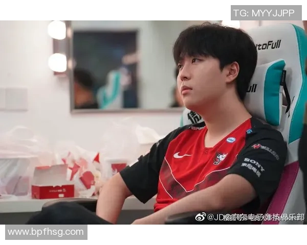 热议和平精英JDG战术变革引发S15LOL赛季新思潮 热议和平精英JDG战术变革引发S15LOL赛季新思潮