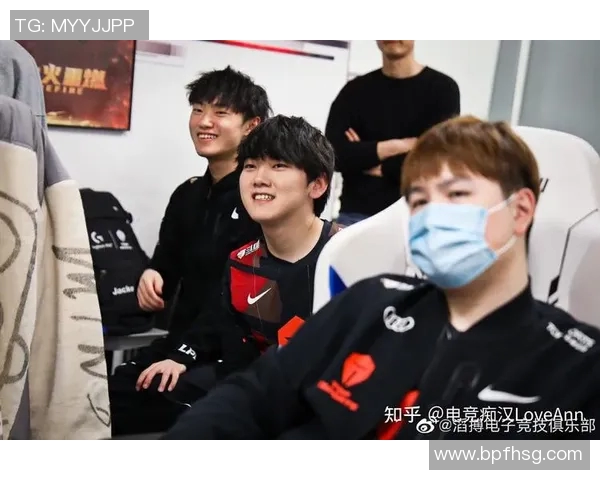 国际邀请赛聚焦TES战队崛起之路与辉煌成就的深度解析 国际邀请赛聚焦TES战队崛起之路与辉煌成就的深度解析