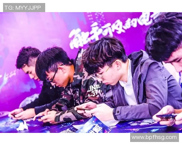 电竞新闻王者荣耀中LNG战队的团队配合与战术解析探讨